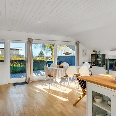 Joannes - 200m From The Sea By Interhome